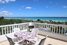 Apartamento con terraza privada y vistas al mar miami playa