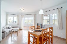 Apartamento en Nerja - Apartamento con aire acondicionado a 30 m de la playa