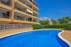 Apartamento en Cambrils - Apartamento con piscina a 100 m de la playa