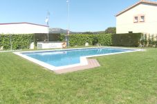 Casa en Estartit - Casa con piscina a 750 m de la playa