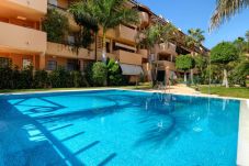 Apartamento en Marbella - Apartamento con piscina a 80 m de la playa