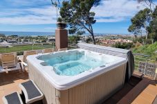 Villa en Santa Susana - Villa con piscina a 2 km de la playa