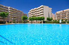 Apartamento en Salou - Apartamento con piscina a 650 m de la playa