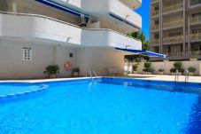 Apartamento en Salou - Apartamento con piscina a 100 m de la playa