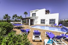 Villa en Playa Blanca - Villa para 6 personas a 800 m de la playa