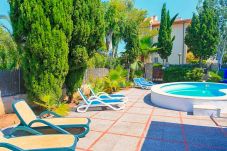 Villa en Alcúdia - Villa de 4 dormitorios a 850 m de la playa