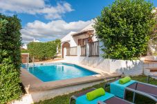 Villa en Binibeca - Villa con piscina a 700 m de la playa