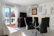 Apartamento en Nerja - Apartamento con aire acondicionado a 200 m de la playa