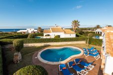 Villa en Cap d´Artruix - Villa con piscina a 900 m de la playa