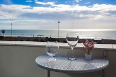 Apartamento en Cádiz - Apartamento con aire acondicionado a 200 m de la playa