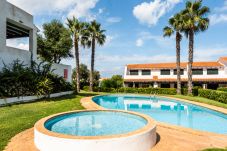 Apartamento en Arenal d´en Castell - Apartamento con piscina en Arenal d´en Castell